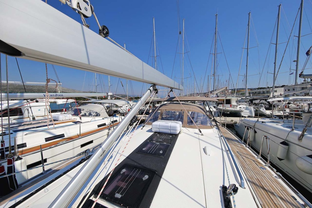 Yacht Charter Mandy yacht rental price. Bavaria Cruiser 56 Sailboat charter Croatia | Yacht4Less