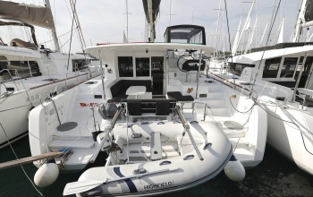 Lagoon 40 | Tom & Jerry